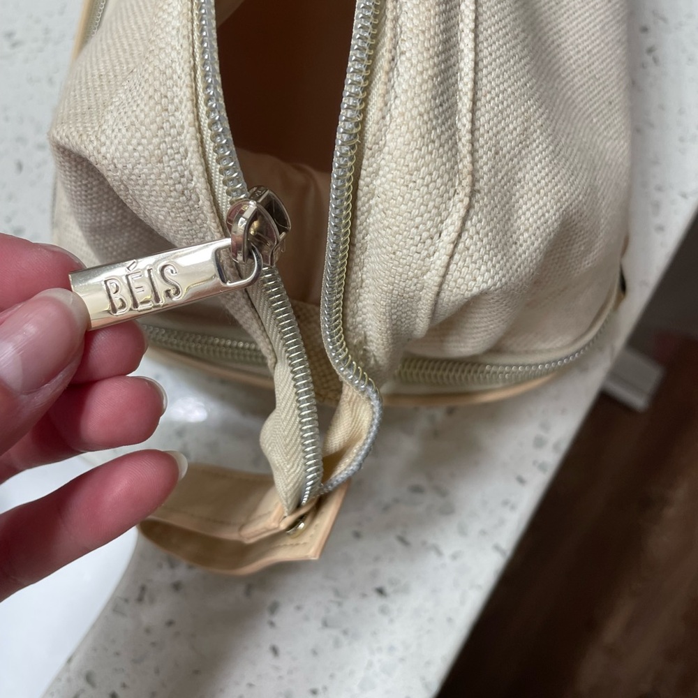 Beis Makeup Bag - Picture 4 of 4